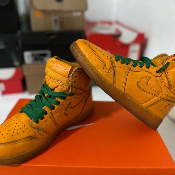 Jordan 1 Retro High
Gatorade Orange Peel (GS) - Picture 7 of 8